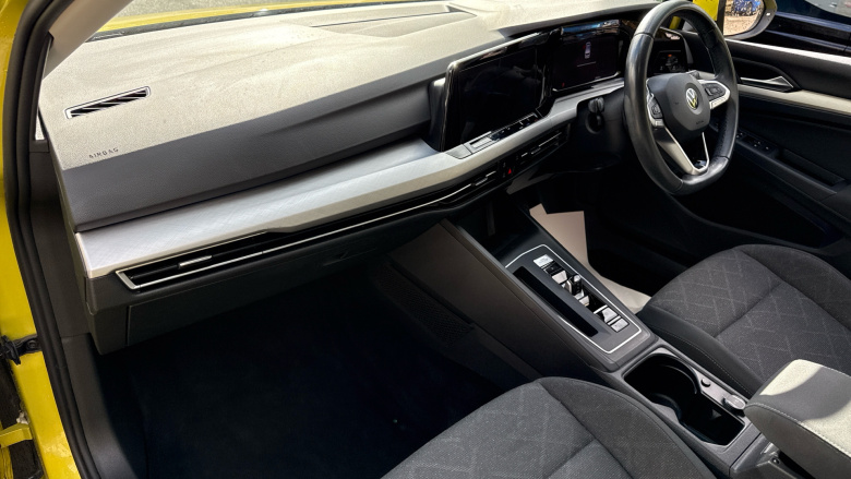 Volkswagen Golf 1.5 eTSI 150 Life 5dr DSG Petrol Hatchback